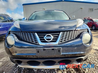 Piąte zdjęcie samochodu w środku: 2011 NISSAN JUKE S VIN:JN8AF5MV5BT007151 - miniatura