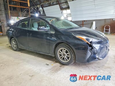 Czwarte zdjęcie samochodu z boku: 2017 TOYOTA PRIUS TWO VIN:JTDKBRFU4H3543170 - miniatura