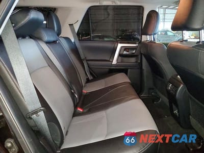 Zdjęcie 11 z 14 samochodu: 2021 TOYOTA 4RUNNER SR5 PREMIUM VIN:JTEFU5JR2M5240356 - miniatura