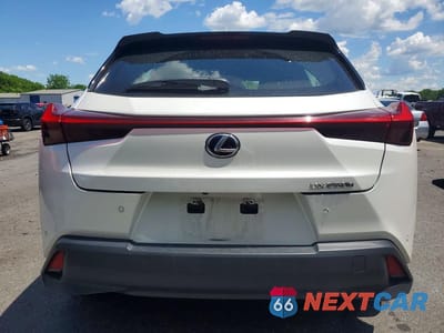 Zdjęcie 6 z 12 samochodu: 2021 LEXUS UX 250H VIN:JTHP9JBH2M2037458 - miniatura
