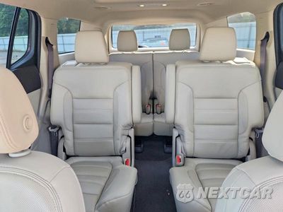 Zdjęcie 10 z 13 samochodu: 2017 GMC ACADIA DENALI VIN:1GKKNPLS7HZ133642 - miniatura