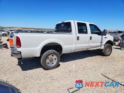 Trzecie zdjęcie samochodu z tyłu: 2006 FORD F350 SRW SUPER DUTY VIN:1FTWW31P26ED13598 - miniatura