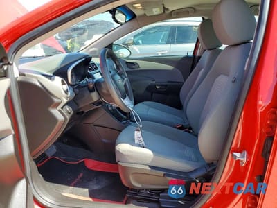 Zdjęcie 7 z 14 samochodu: 2017 CHEVROLET SONIC LS VIN:1G1JB5SH2H4169884 - miniatura