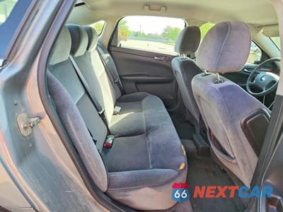 Zdjęcie 10 z 12 samochodu: 2009 CHEVROLET IMPALA 1LT VIN:2G1WT57K191112385 - miniatura