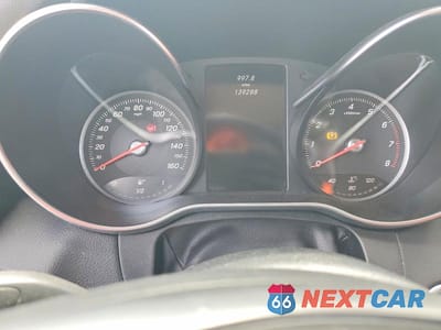 Zdjęcie 9 z 12 samochodu: 2016 MERCEDES-BENZ C 300 VIN:55SWF4JB6GU171703 - miniatura
