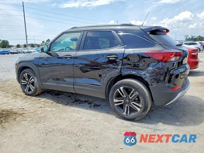 Drugie zdjęcie samochodu z przodu: 2023 CHEVROLET TRAILBLAZER LT VIN:KL79MPSL8PB171540 - miniatura