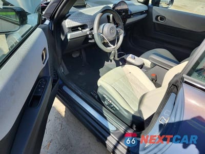 Zdjęcie 8 z 13 samochodu: 2025 MINI COOPER S VIN:WMW23GX09S2X55053 - miniatura