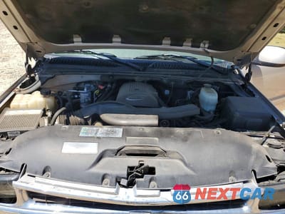 Zdjęcie 12 z 13 samochodu: 2005 CHEVROLET TAHOE K1500 VIN:1GNEK13T85J231765 - miniatura