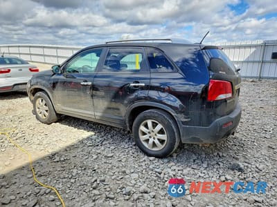 Drugie zdjęcie samochodu z przodu: 2011 KIA SORENTO LX VIN:5XYKTCA10BG036339 - miniatura
