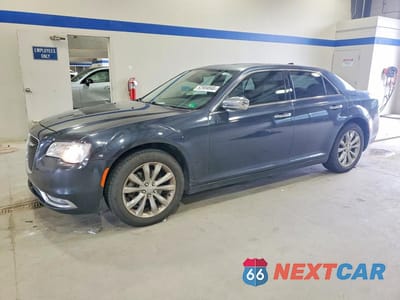 2016 CHRYSLER 300C 2C3CCAKGXGH170817 - główne zdjęcie licytacji z USA - miniatura