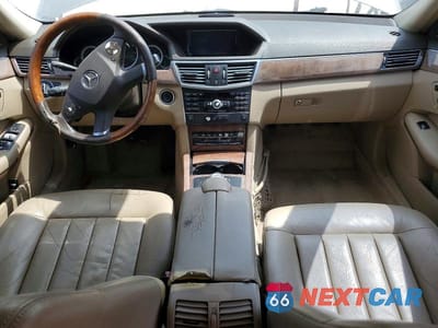 Zdjęcie 8 z 12 samochodu: 2010 MERCEDES-BENZ E 350 VIN:WDDHF5GB5AA087269 - miniatura