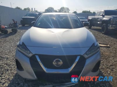Piąte zdjęcie samochodu w środku: 2019 NISSAN MAXIMA 3.5 SV VIN:1N4AA6AV3KC364631 - miniatura