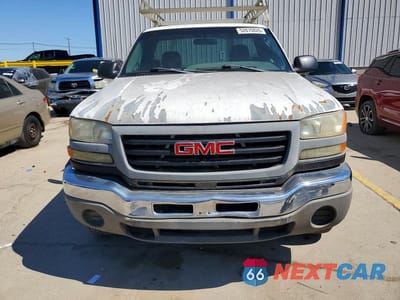 Piąte zdjęcie samochodu w środku: 2006 GMC SIERRA C2500 HEAVY DUTY VIN:1GTHC24U76E228690 - miniatura