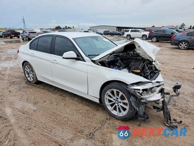 Czwarte zdjęcie samochodu z boku: 2018 BMW 320 I VIN:WBA8E1G52JNU92933 - miniatura