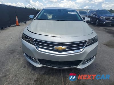 Piąte zdjęcie samochodu w środku: 2017 CHEVROLET IMPALA LT VIN:2G1105S33H9190671 - miniatura