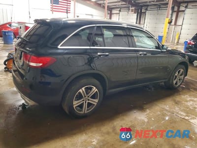 Trzecie zdjęcie samochodu z tyłu: 2019 MERCEDES-BENZ GLC 300 4MATIC VIN:WDC0G4KB2KF661962 - miniatura