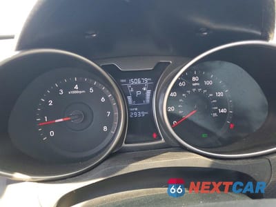 Zdjęcie 9 z 13 samochodu: 2013 HYUNDAI VELOSTER BASE VIN:KMHTC6AD8DU108255 - miniatura