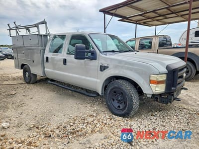 Czwarte zdjęcie samochodu z boku: 2009 FORD F250 SUPER DUTY VIN:1FTSW20R39EA39473 - miniatura