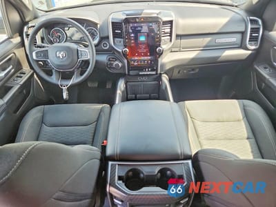 Zdjęcie 8 z 12 samochodu: 2026 RAM 1500 BIG HORN VIN:1C6SRFFP5TN255778 - miniatura