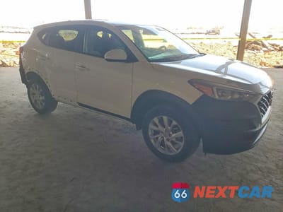 Czwarte zdjęcie samochodu z boku: 2020 HYUNDAI TUCSON SE VIN:KM8J23A43LU129537 - miniatura