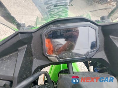 Zdjęcie 7 z 9 samochodu: 2024 KAWASAKI EX500 A VIN:ML5EXGJ1XRDA25010 - miniatura