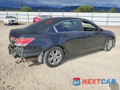 Trzecie zdjęcie samochodu z tyłu: 2012 HONDA ACCORD SE VIN:1HGCP2F64CA113790 - miniatura