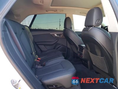 Zdjęcie 11 z 13 samochodu: 2023 AUDI Q8 PRESTIGE VIN:WA1CVBF11PD000631 - miniatura