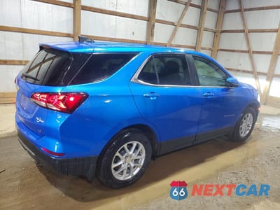 Trzecie zdjęcie samochodu z tyłu: 2024 CHEVROLET EQUINOX LT VIN:3GNAXKEG4RS135724 - miniatura