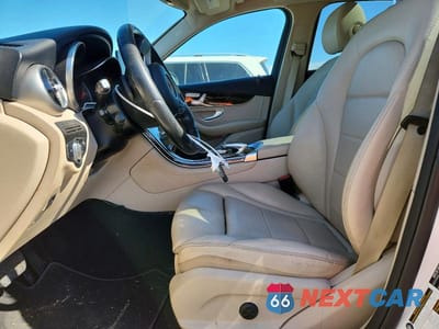 Zdjęcie 7 z 13 samochodu: 2018 MERCEDES-BENZ GLC 300 4MATIC VIN:WDC0G4KB2JV050205 - miniatura