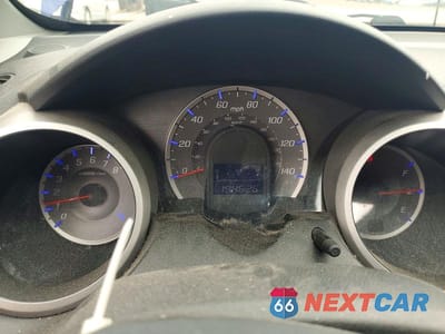 Zdjęcie 9 z 13 samochodu: 2010 HONDA FIT SPORT VIN:JHMGE8H48AS013864 - miniatura