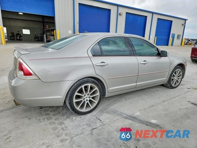 Trzecie zdjęcie samochodu z tyłu: 2008 FORD FUSION SE VIN:3FAHP07128R114385 - miniatura