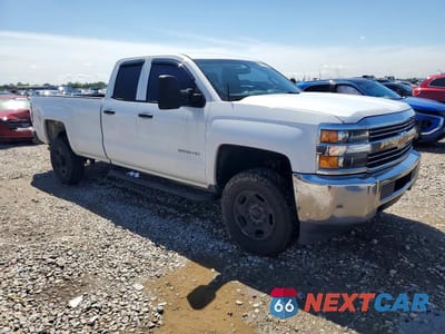 Czwarte zdjęcie samochodu z boku: 2016 CHEVROLET SILVERADO K2500 HEAVY DUTY VIN:1GC2KUEG3GZ114371 - miniatura