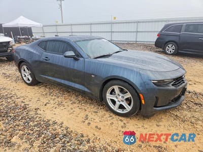 Czwarte zdjęcie samochodu z boku: 2022 CHEVROLET CAMARO LS VIN:1G1FB1RX0N0114901 - miniatura