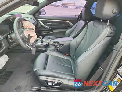 Zdjęcie 7 z 12 samochodu: 2019 BMW 440XI VIN:WBA4W9C57KAF98726 - miniatura