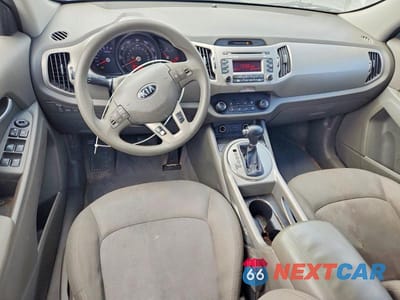 Zdjęcie 8 z 13 samochodu: 2016 KIA SPORTAGE LX VIN:KNDPB3AC7G7857632 - miniatura