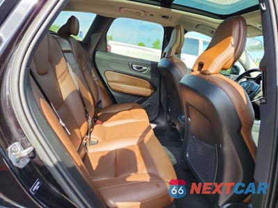 Zdjęcie 11 z 13 samochodu: 2020 VOLVO XC60 T5 MOMENTUM VIN:YV4102RK9L1411865 - miniatura