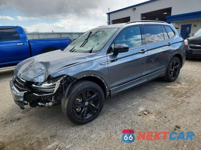 2024 VOLKSWAGEN TIGUAN SE R-LINE BLACK 3VV8B7AX0RM049292 - główne zdjęcie licytacji z USA - miniatura