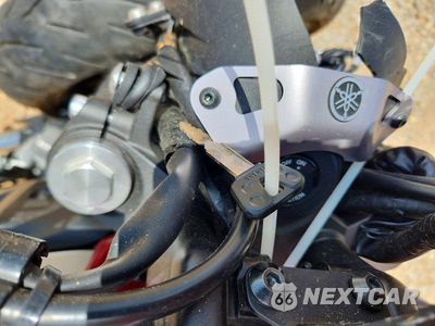 Zdjęcie 8 z 9 samochodu: 2018 YAMAHA XSR700 VIN:JYARM21E2JA000137 - miniatura