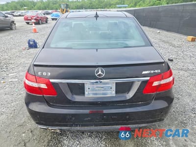 Zdjęcie 6 z 12 samochodu: 2011 MERCEDES-BENZ E 63 AMG VIN:WDDHF7HB0BA313195 - miniatura