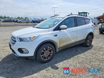 2018 FORD ESCAPE SE 1FMCU9GD6JUC60603 - główne zdjęcie licytacji z USA - miniatura