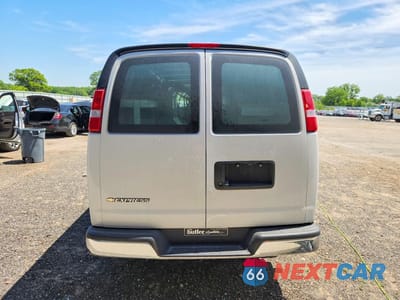 Zdjęcie 6 z 13 samochodu: 2025 CHEVROLET EXPRESS VIN:1GCZGHF78S1266806 - miniatura