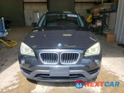 Piąte zdjęcie samochodu w środku: 2013 BMW X1 XDRIVE35I VIN:WBAVM5C53DVV89582 - miniatura