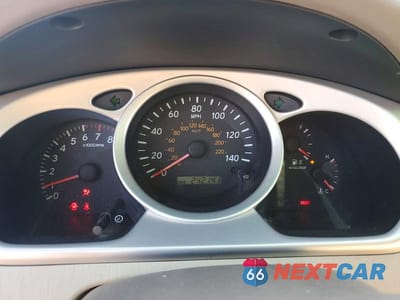 Zdjęcie 9 z 12 samochodu: 2004 TOYOTA HIGHLANDER BASE VIN:JTEGD21A040089317 - miniatura