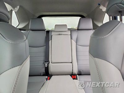 Zdjęcie 10 z 13 samochodu: 2025 TOYOTA RAV4 XLE PREMIUM VIN:2T3C1RFV5SW380338 - miniatura