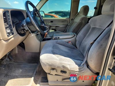 Zdjęcie 7 z 12 samochodu: 2002 CHEVROLET SILVERADO K1500 VIN:1GCEK19T12E185622 - miniatura