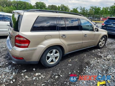 Trzecie zdjęcie samochodu z tyłu: 2007 MERCEDES-BENZ GL 450 4MATIC VIN:4JGBF71E37A122216 - miniatura