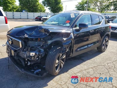 2024 VOLVO XC40 PLUS YV4L12UE3R2203829 - główne zdjęcie licytacji z USA - miniatura