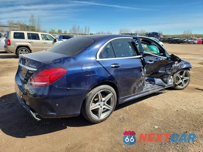 Trzecie zdjęcie samochodu z tyłu: 2015 MERCEDES-BENZ C 300 4MATIC VIN:55SWF4KB8FU086147 - miniatura