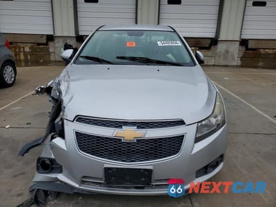 Piąte zdjęcie samochodu w środku: 2013 CHEVROLET CRUZE VIN:1G1PG5SB8D7228081 - miniatura
