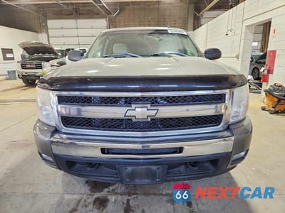 Piąte zdjęcie samochodu w środku: 2007 CHEVROLET SILVERADO K1500 VIN:2GCFK19Y571688787 - miniatura